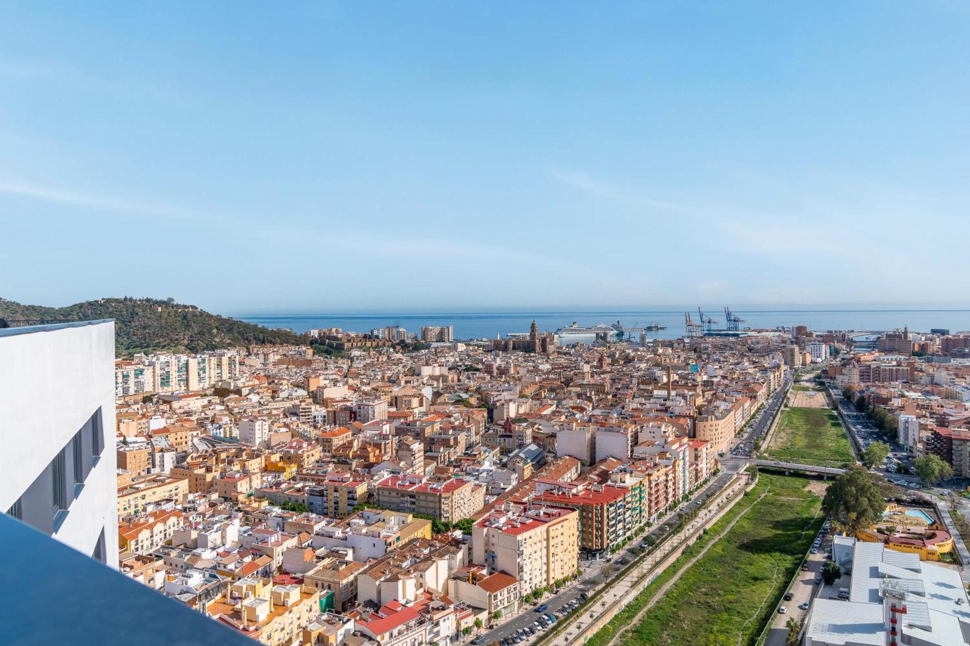 Apartamento Malaga Tower View Exterior foto